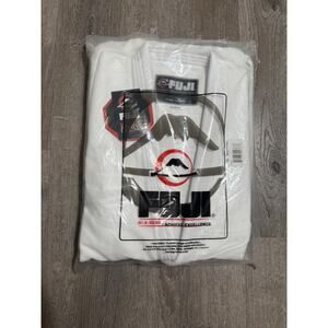 Fuji Martial Arts Gi Kimono White Judo Jiu Jitsu Karate Uniform Size 6 (A5) NEW